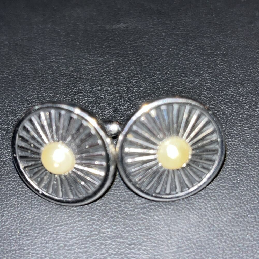 Vintage Round Burst Gold Tone with Faux Pearl Center Stone Mens Cufflinks